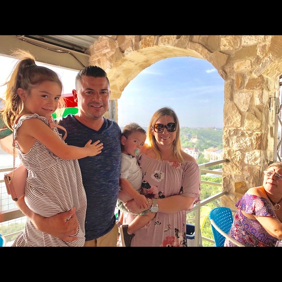 Meet your Posher, Victoria - Picture 3 of 4